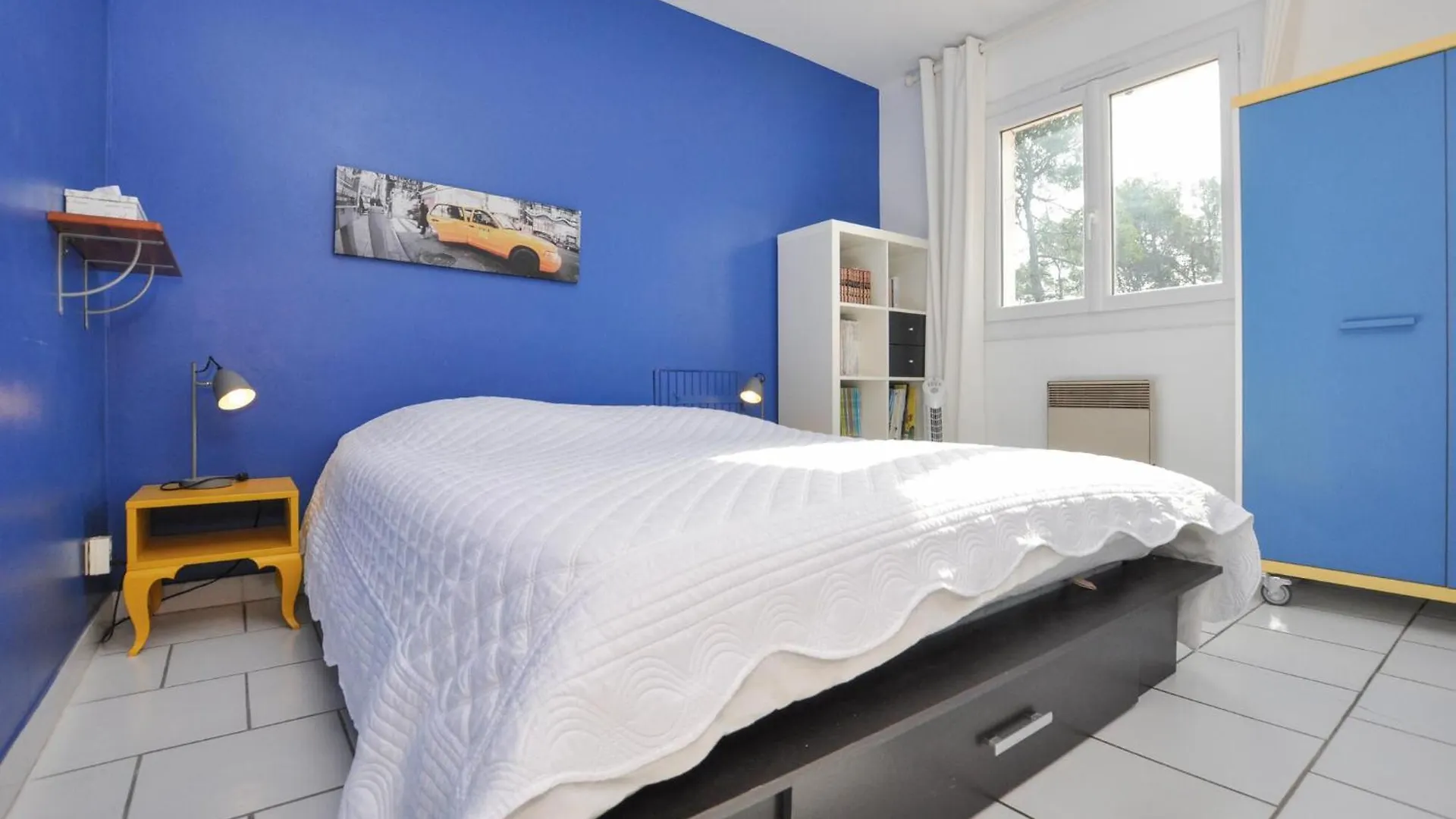 Holiday home Stunning Home In Besse-Sur-Issole With Private Swimming Pool, Can Be Inside Or Outside